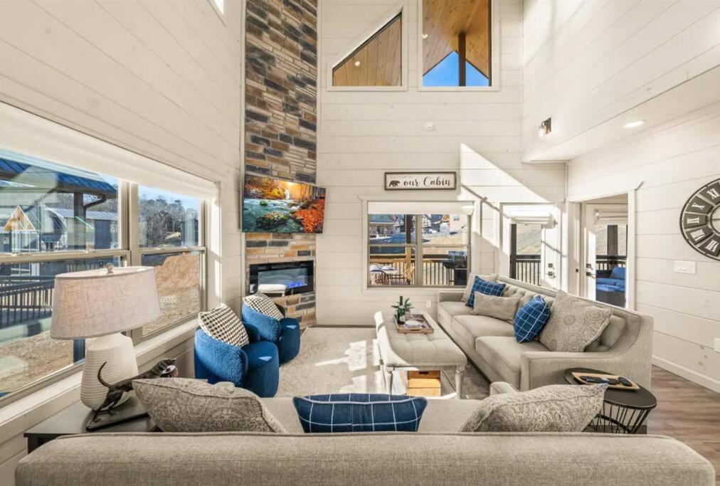 Smoky Fun Cabin بيدجن فورج المظهر الخارجي الصورة